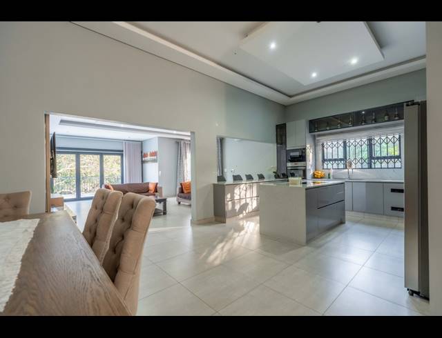 4 BEDROOM HOUSE FOR SALE IN RESERVOIR HILLS